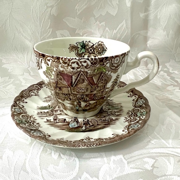 Excellent vintage Heritage Hall ironstone set (66 pieces) - Picture 8 of 10